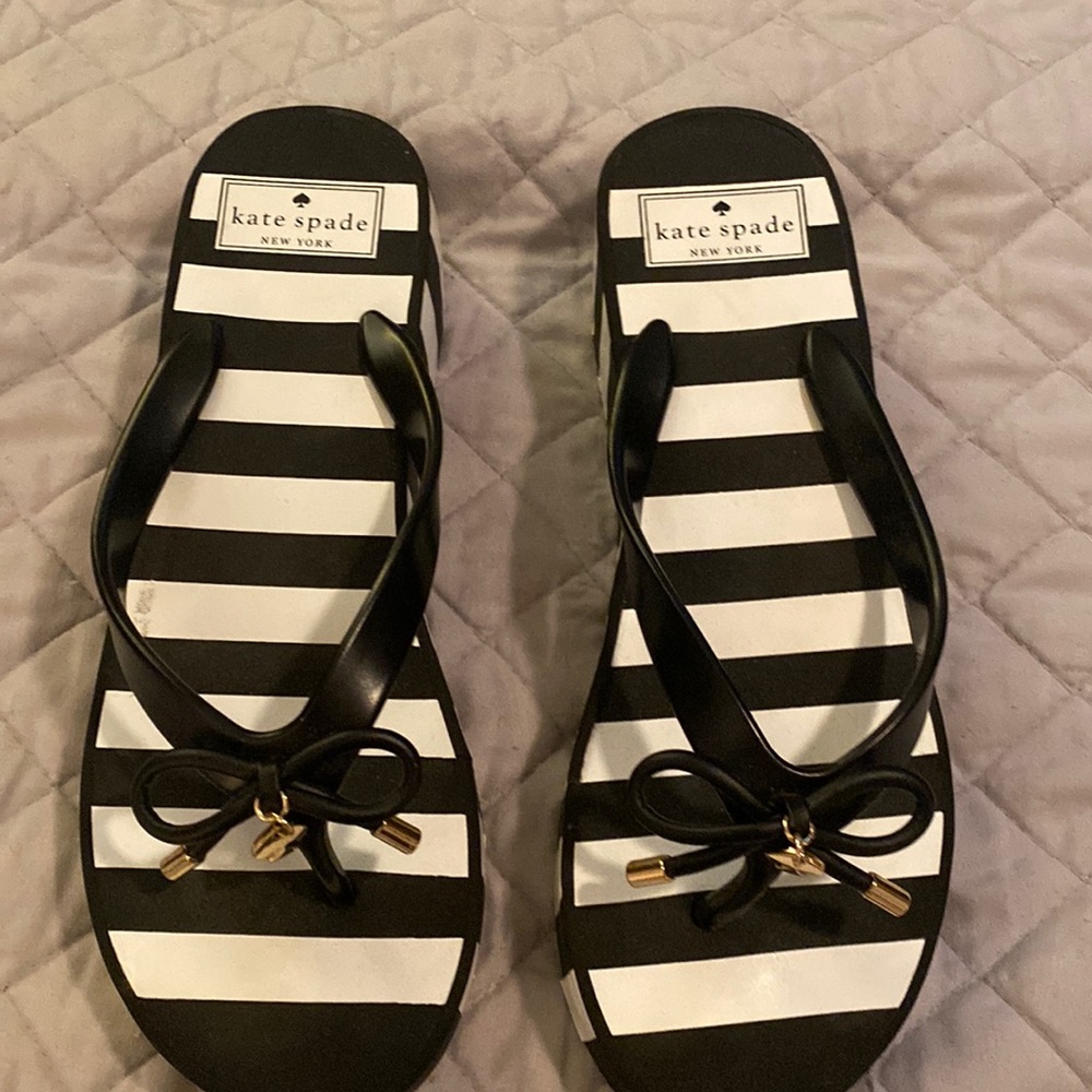 Kate Spade Black & White Striped Platform Sandals Size 8M Worn once!!